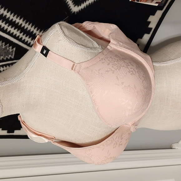 ❤️NWT Torrid Curves Brand Ladie's Baby Pink Push Up Plunge Underwire Bra, 46C - Picture 9 of 12